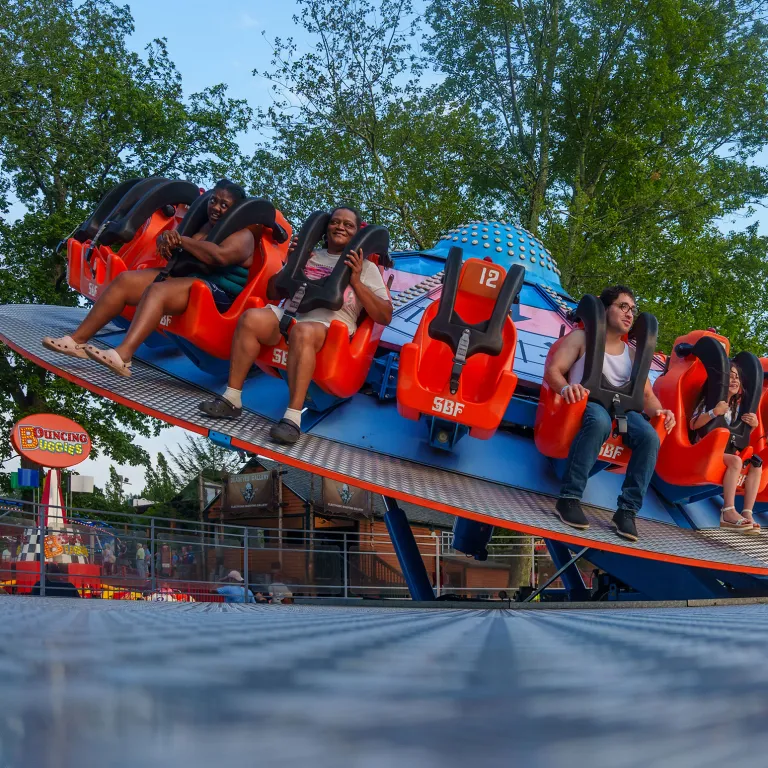 People on Quassy amusement ride, spinning